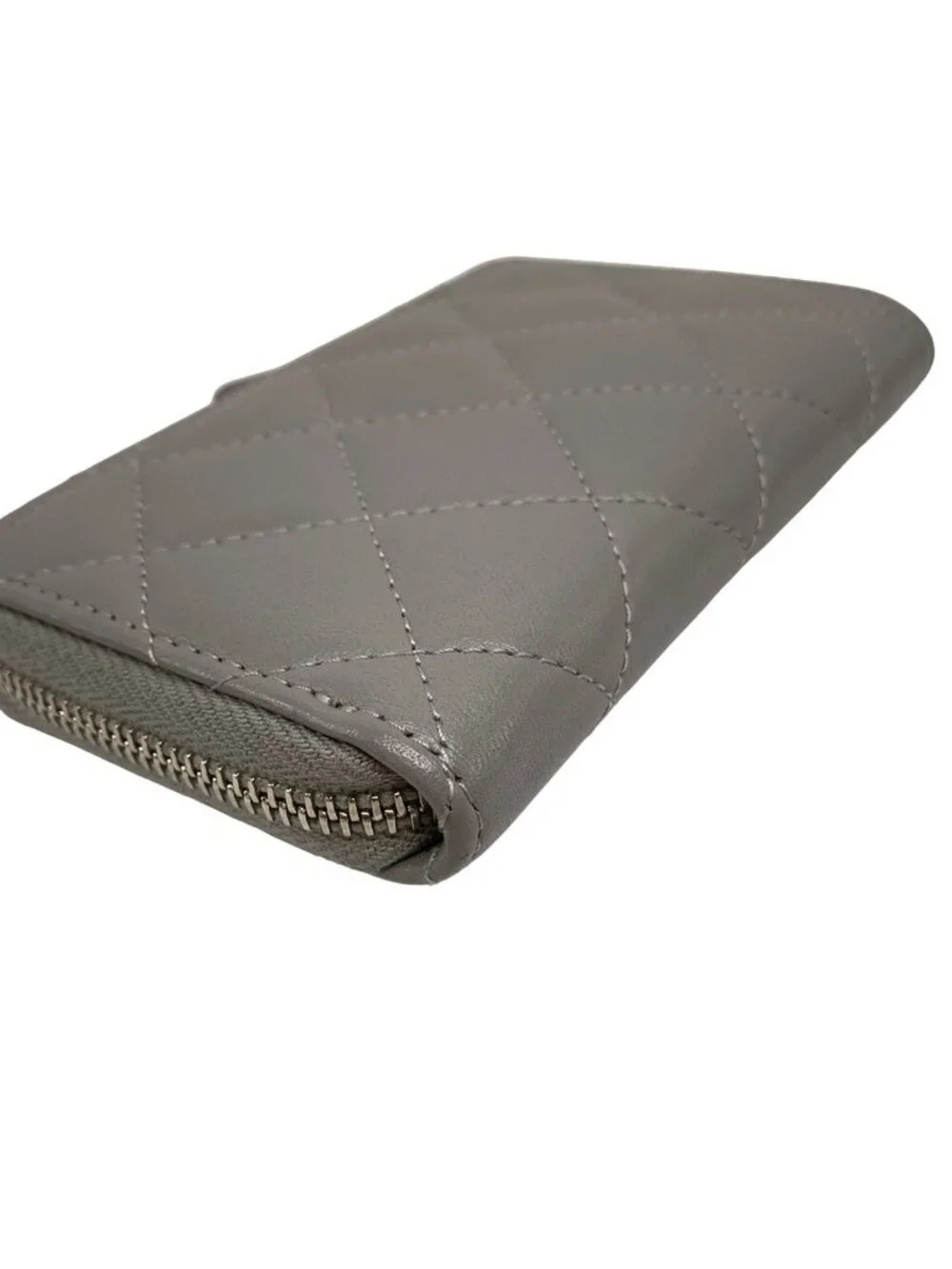 Chanel Coin Case Quilted Gray CC Logo Silver L-shaped Zipper with Key Ring